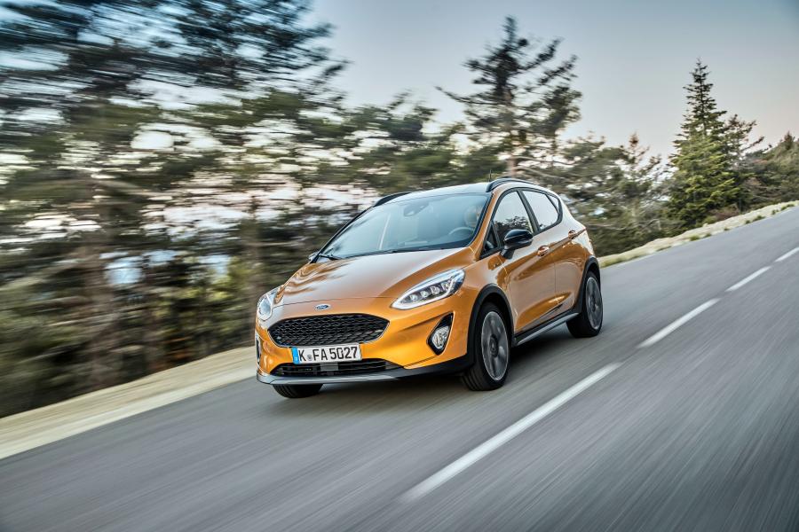  Ford Fiesta Active 2017 года  (WW) (фото 15 из 37)